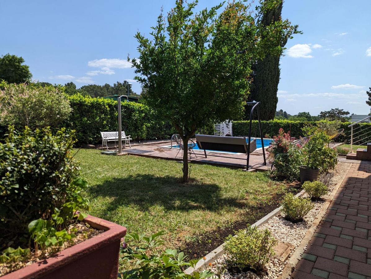 Villa Rosa Umag Extérieur photo