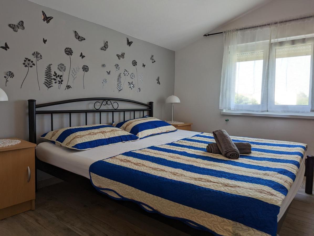 Villa Rosa Umag Extérieur photo